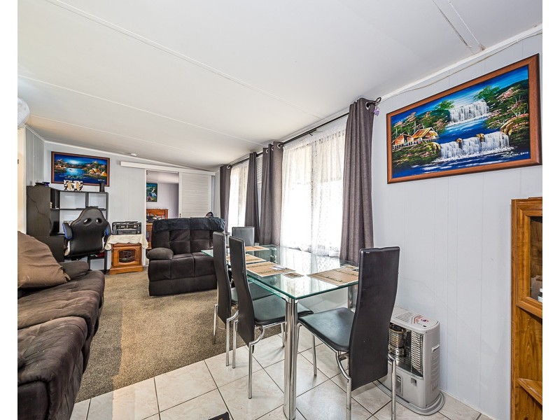 Sandstone Point QLD 4511