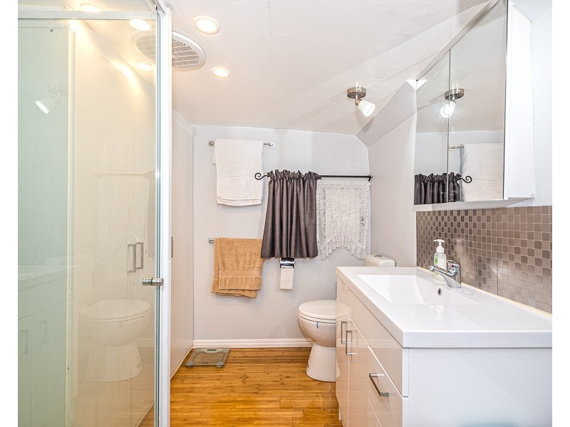 Sandstone Point QLD 4511