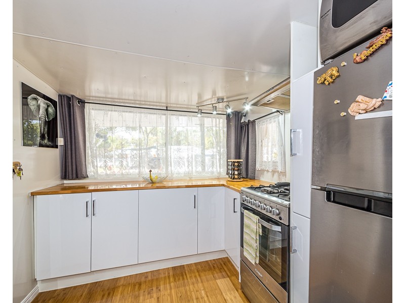 Sandstone Point QLD 4511