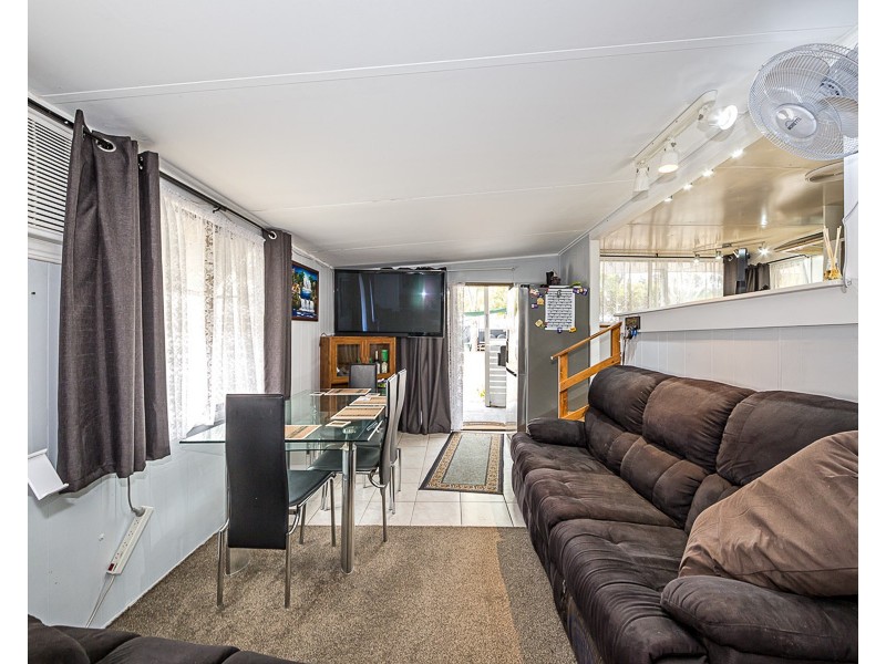 Sandstone Point QLD 4511