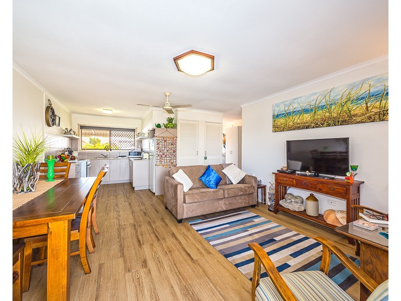 6/77 Sylvan Beach Esplanade, Bellara QLD 4507