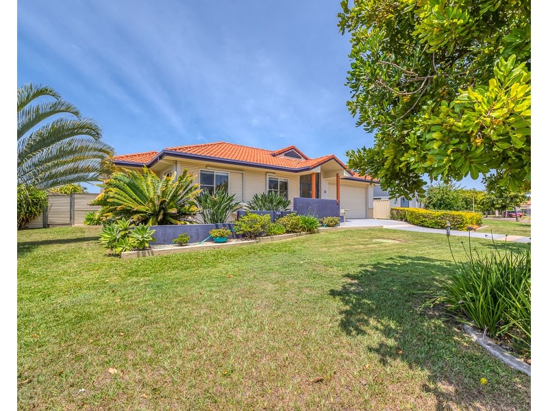 9 Marlin Court, Banksia Beach QLD 4507