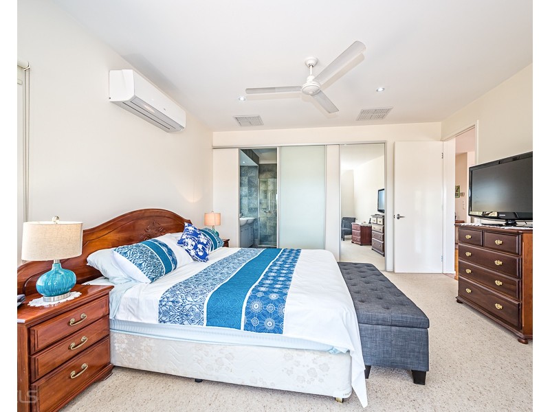 9 Marlin Court, Banksia Beach QLD 4507