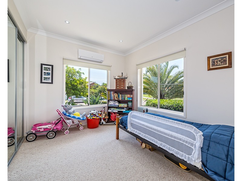 9 Marlin Court, Banksia Beach QLD 4507