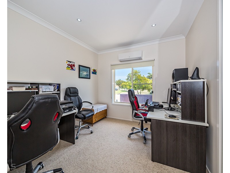 9 Marlin Court, Banksia Beach QLD 4507