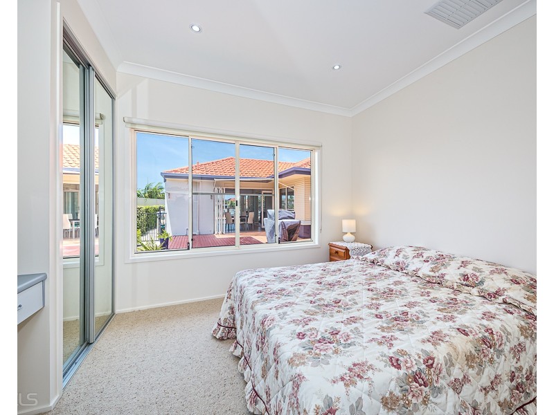 9 Marlin Court, Banksia Beach QLD 4507