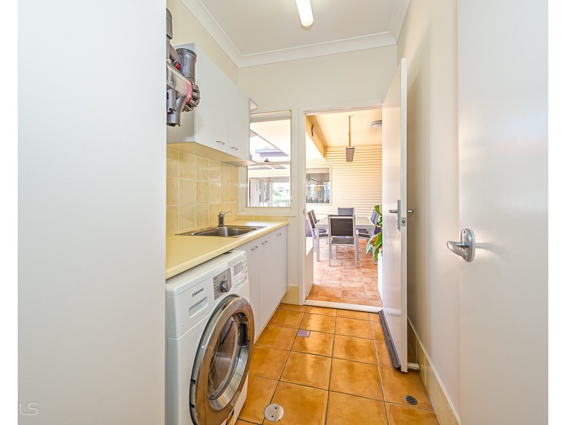 9 Marlin Court, Banksia Beach QLD 4507