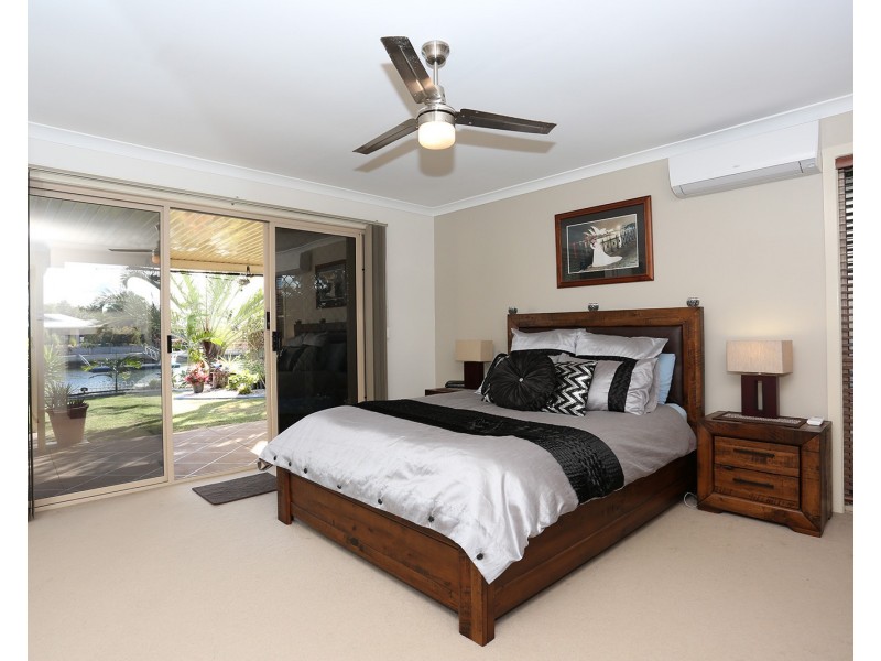 22 Topsail Circuit, Banksia Beach QLD 4507