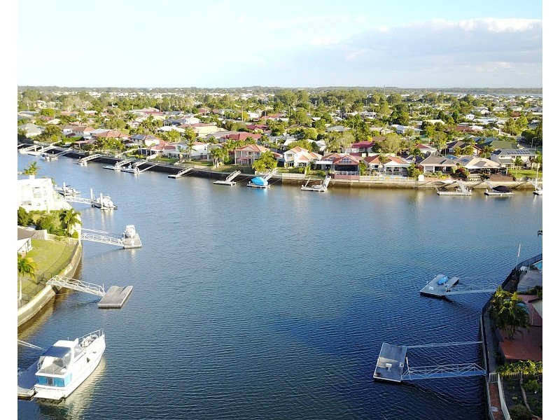 22 Topsail Circuit, Banksia Beach QLD 4507