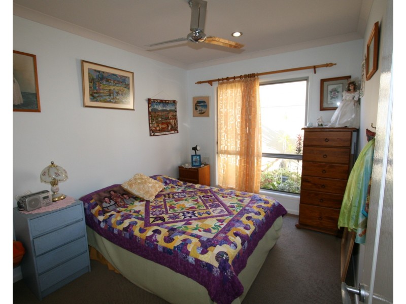 1/74 Cotterill Avenue, Bongaree QLD 4507