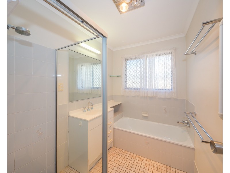 21 Cassia Avenue, Banksia Beach QLD 4507