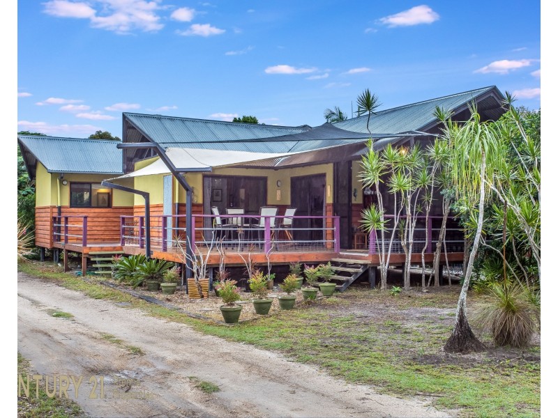 176  White Patch Esplanade, White Patch QLD 4507