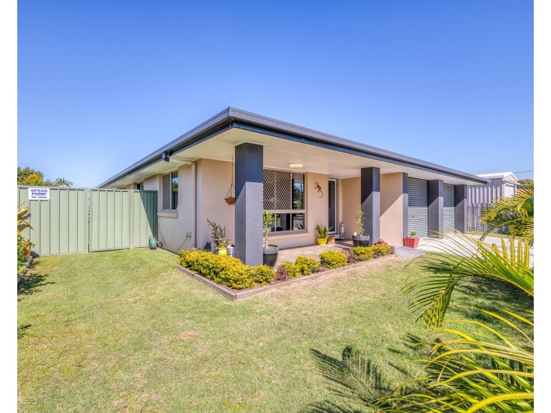 4 Sanctuary Court, Bongaree QLD 4507