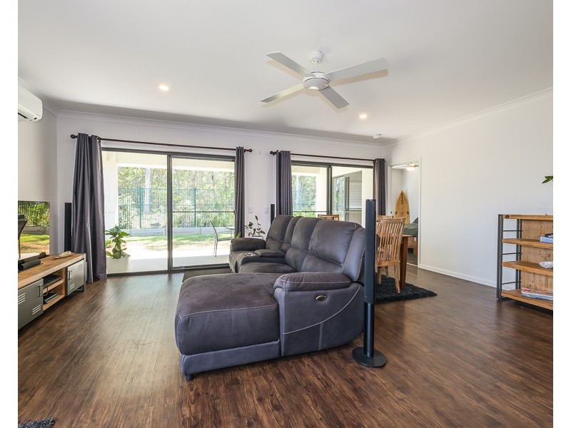 19 Bora Place, Ningi QLD 4511