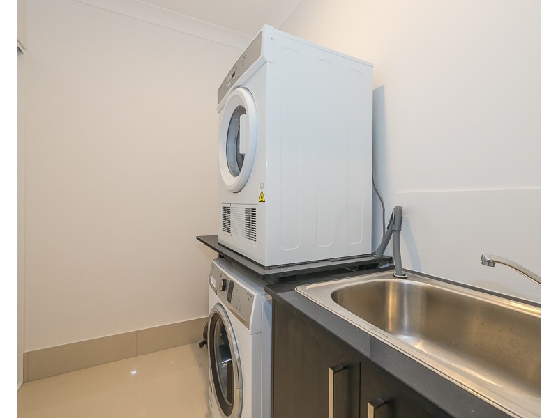 19 Bora Place, Ningi QLD 4511