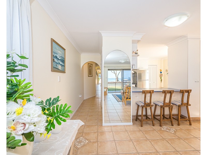 1/197 Welsby Parade, Bongaree QLD 4507