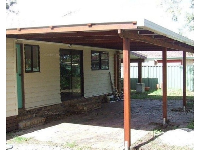 27 Hawaii Crescent, Banksia Beach QLD 4507