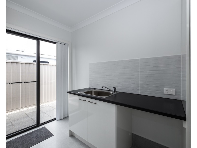 19 Herring street, Bongaree QLD 4507