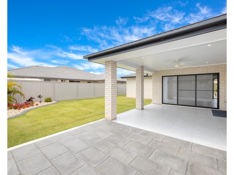 19 Herring street, Bongaree QLD 4507