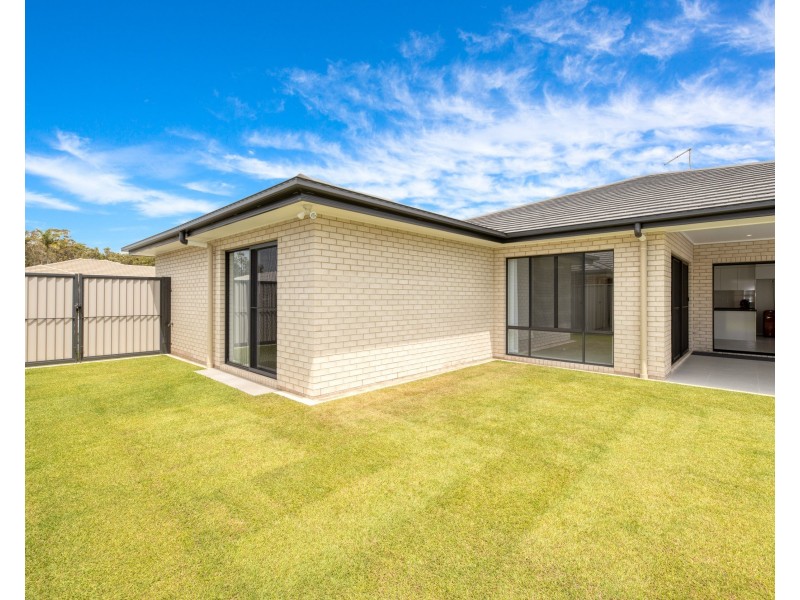 19 Herring street, Bongaree QLD 4507