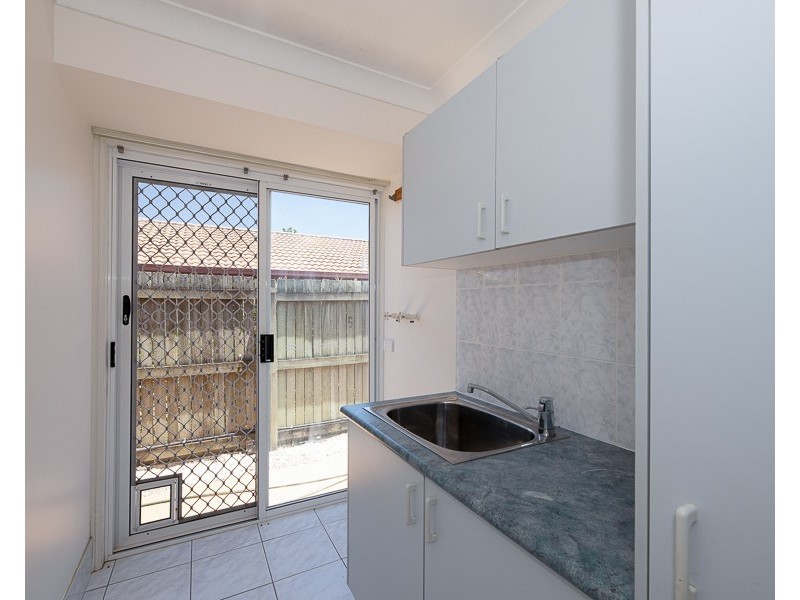 17 Mackerel Street, Sandstone Point QLD 4511