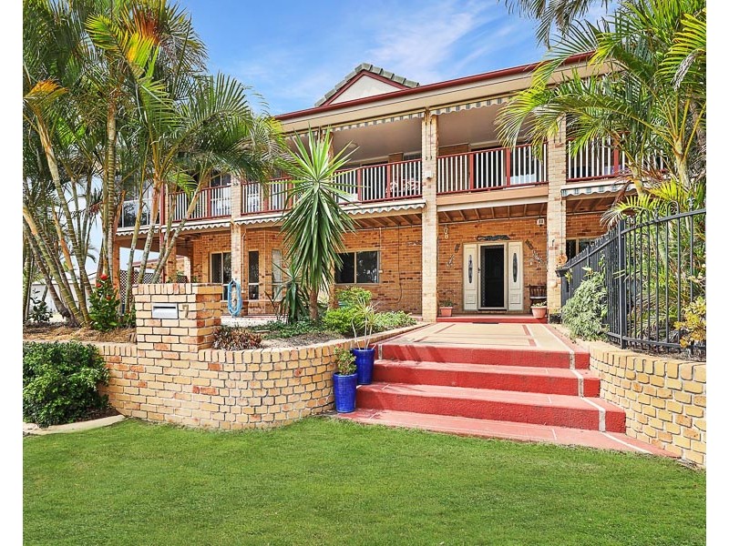 7 Pacific Drive, Banksia Beach QLD 4507