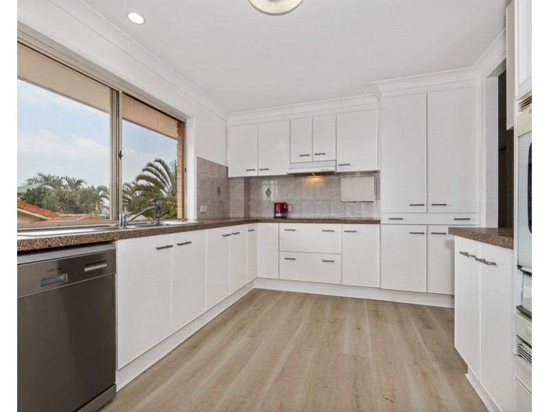 7 Pacific Drive, Banksia Beach QLD 4507