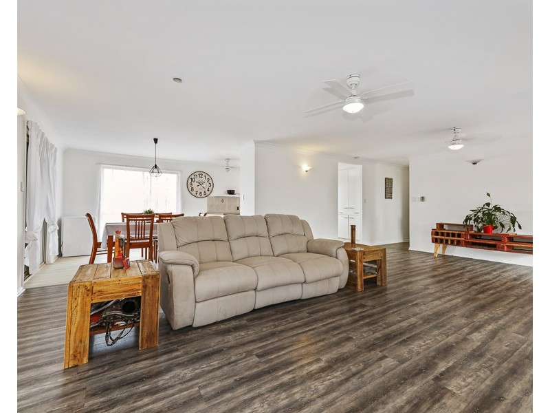 7 Pacific Drive, Banksia Beach QLD 4507