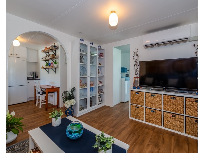 Site 76 Kalmakuta Drive, Sandstone Point QLD 4511