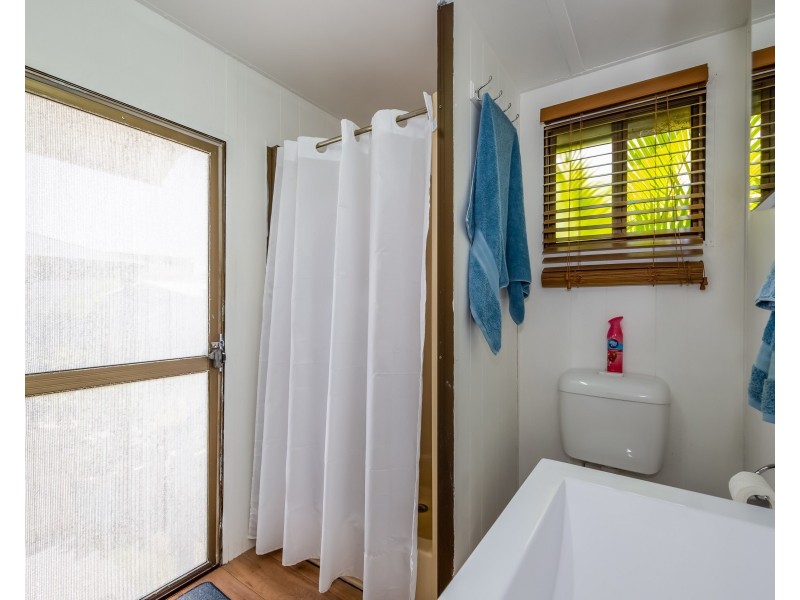 Site 76 Kalmakuta Drive, Sandstone Point QLD 4511