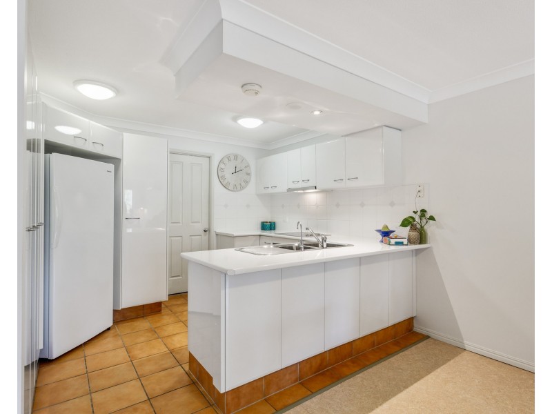 20/5 Links Court, Woorim QLD 4507