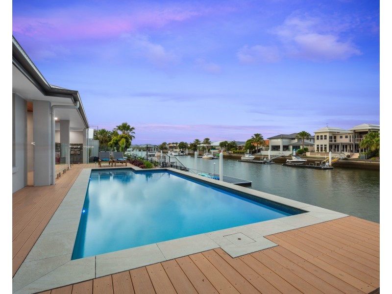 95 Marina Boulevard, Banksia Beach QLD 4507