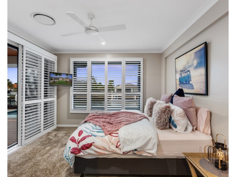 95 Marina Boulevard, Banksia Beach QLD 4507