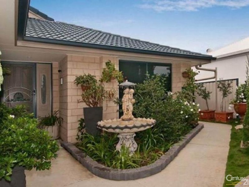 20 Catamaran Court, Banksia Beach QLD 4507