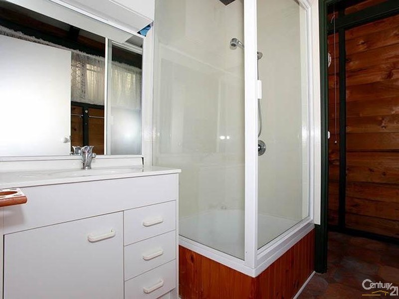 135 Sylvan Beach Esplanade, Bellara QLD 4507