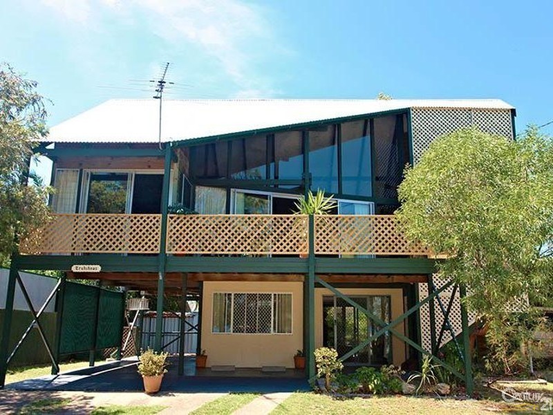 135 Sylvan Beach Esplanade, Bellara QLD 4507