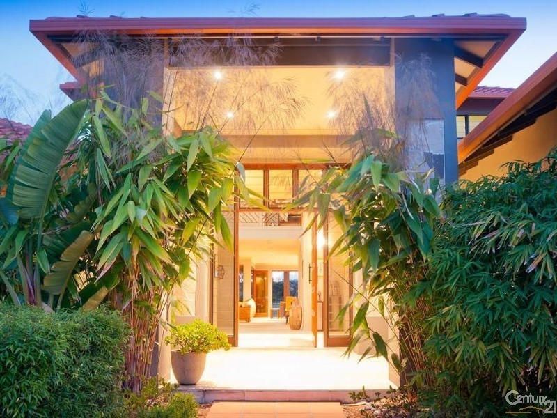 9 Dunebean Drive, Banksia Beach QLD 4507
