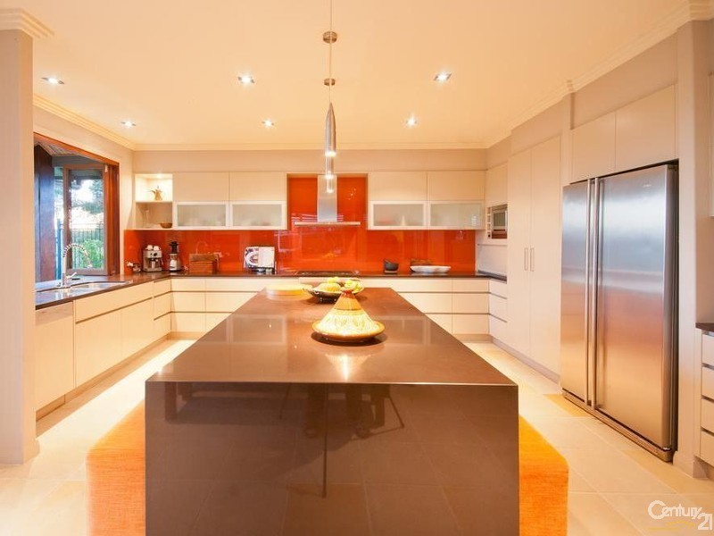 9 Dunebean Drive, Banksia Beach QLD 4507