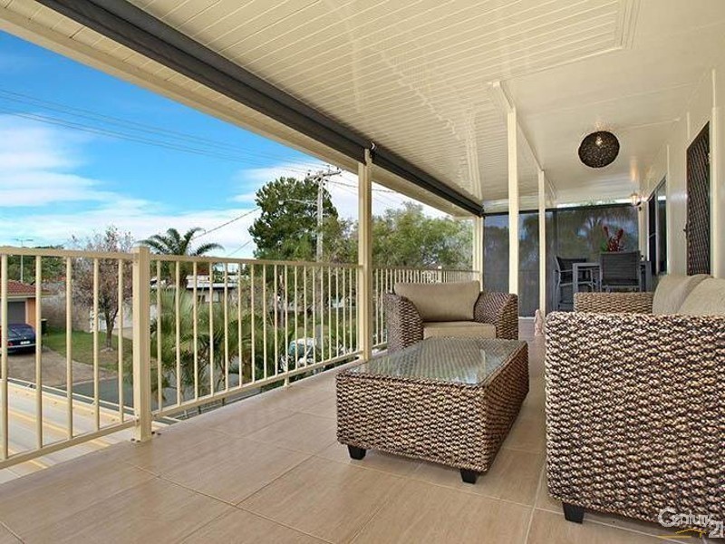 14 Cormorant Street, Bongaree QLD 4507