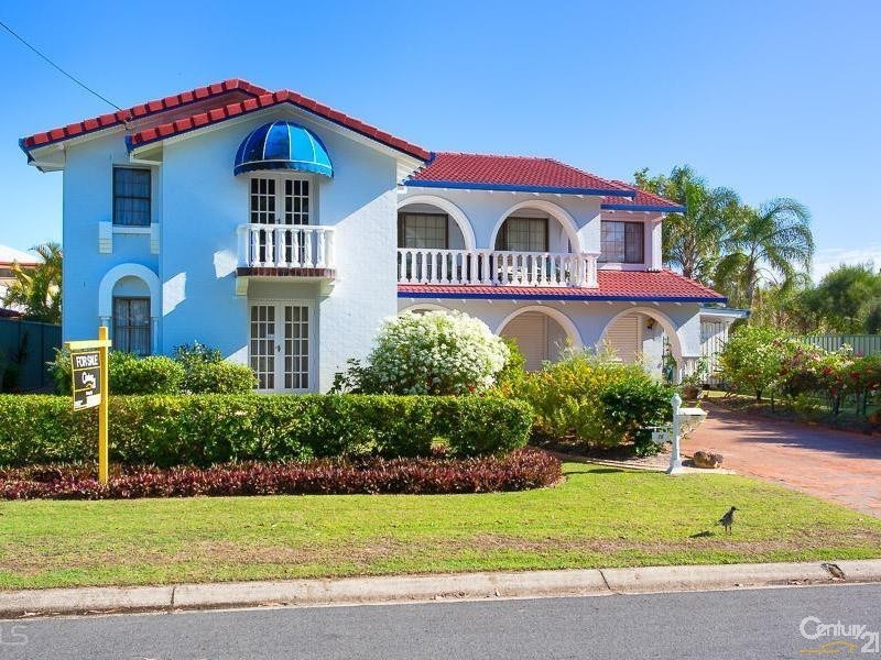 79 Endeavour Drive, Banksia Beach QLD 4507
