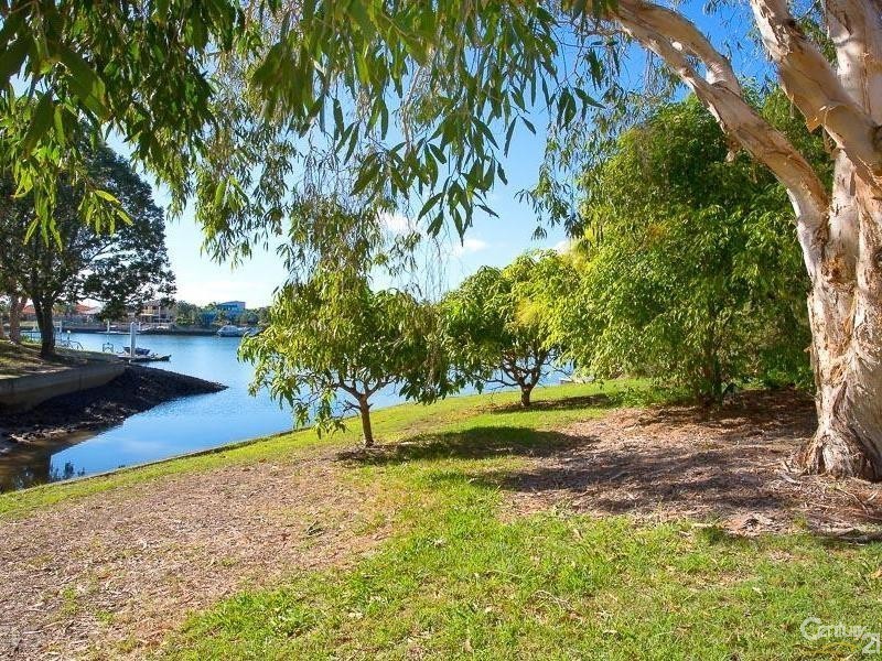 79 Endeavour Drive, Banksia Beach QLD 4507