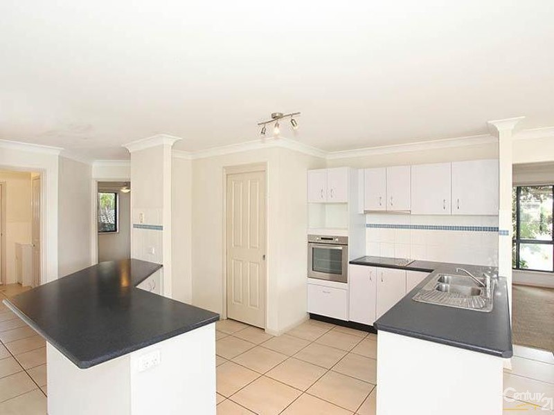 23 Reeders Street, Sandstone Point QLD 4511