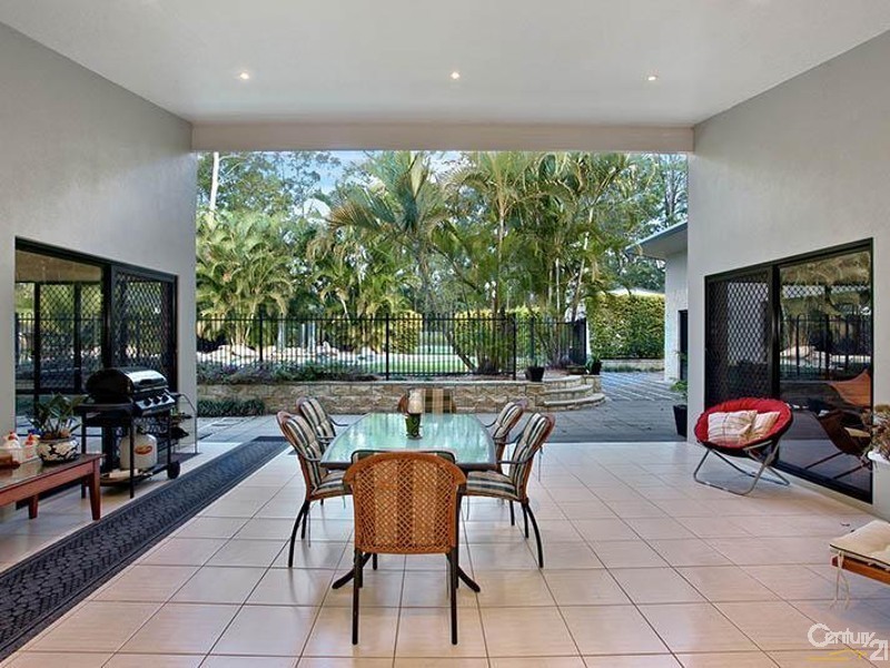25 Triton Court, Ningi QLD 4511