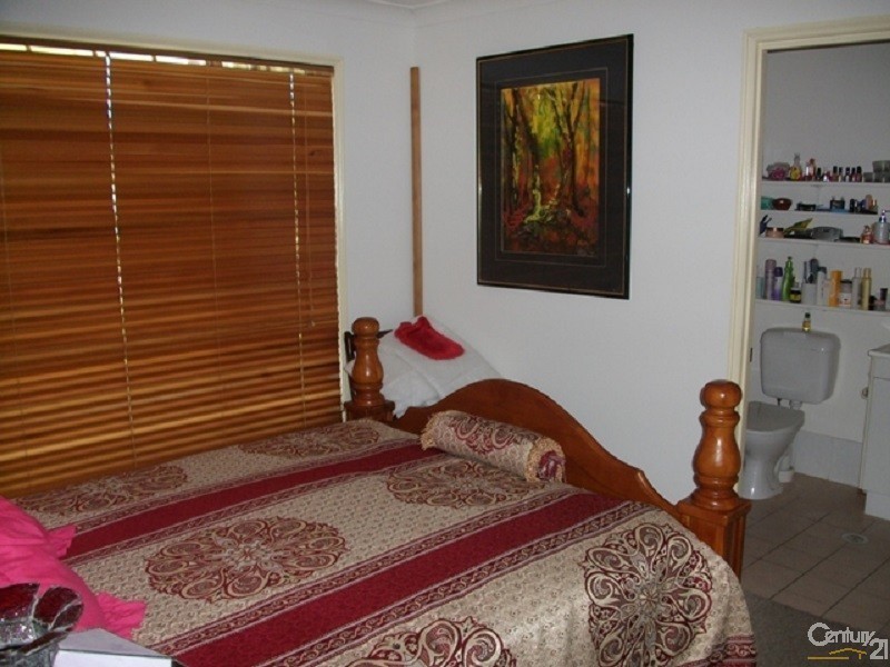 28 Perch Circuit, Sandstone Point QLD 4511