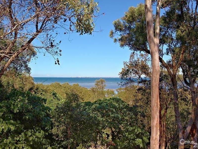 14 Sunbrite Court, Sandstone Point QLD 4511