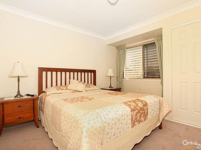 14 Sunbrite Court, Sandstone Point QLD 4511