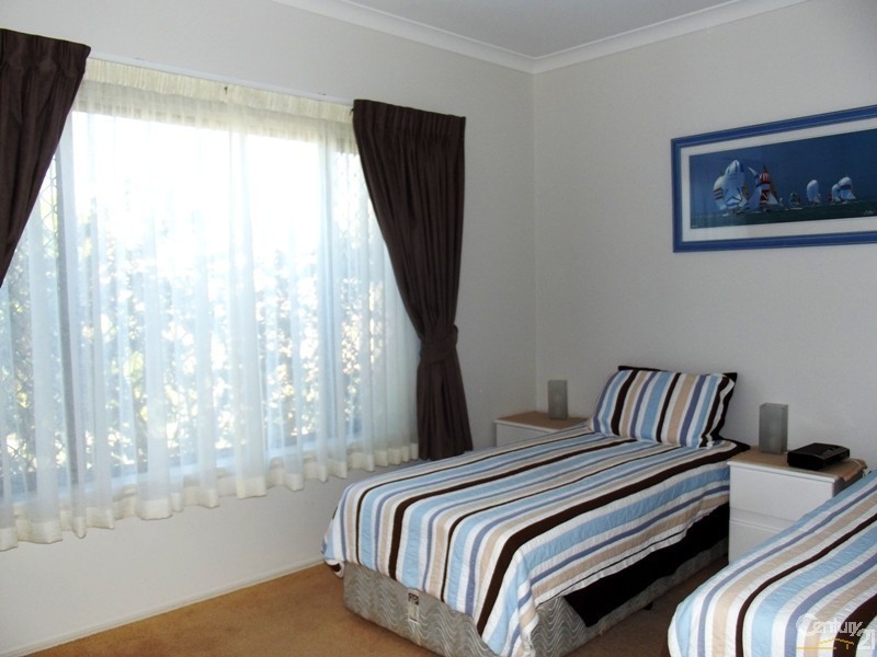 25 Kakadu Circuit, Banksia Beach QLD 4507