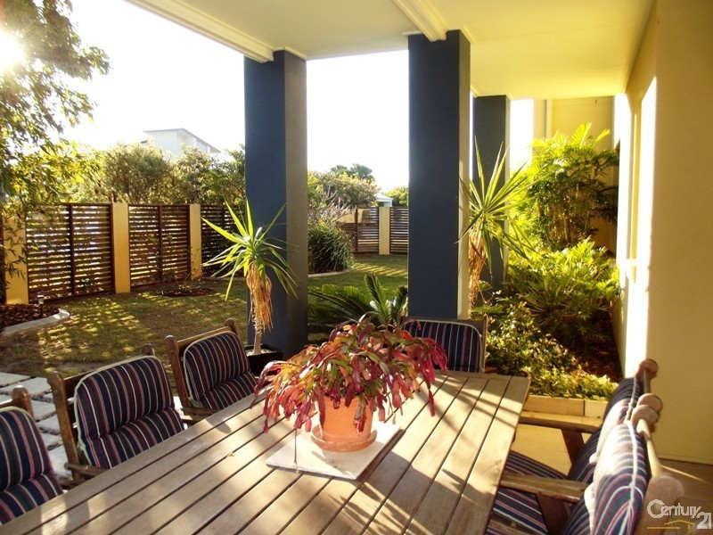 25 Kakadu Circuit, Banksia Beach QLD 4507