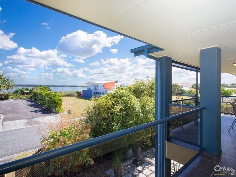 25 Kakadu Circuit, Banksia Beach QLD 4507