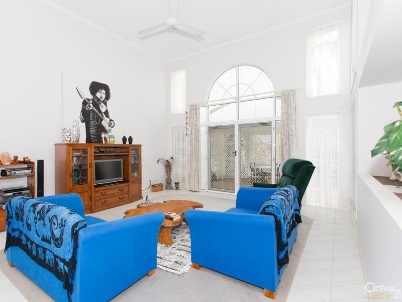 40 Island Parade, Banksia Beach QLD 4507